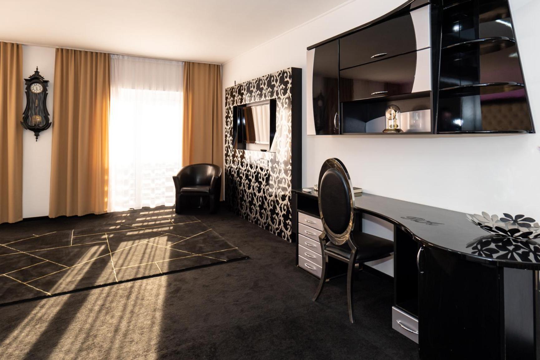 Titan Centrum Apartman Nyíregyháza Екстериор снимка